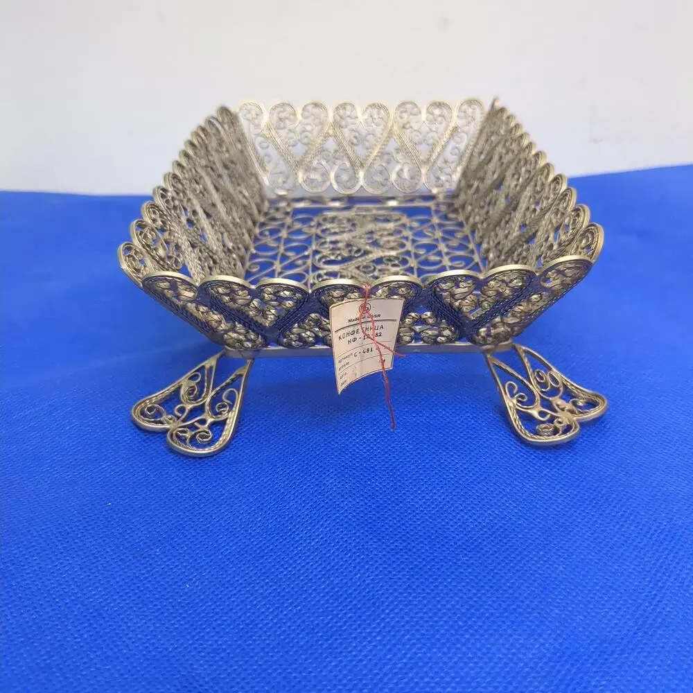 VTG USSR Silver Tone Filigree Wire Candy Flower Petal Basket with Feet Hearts